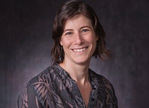 Eve Bratman